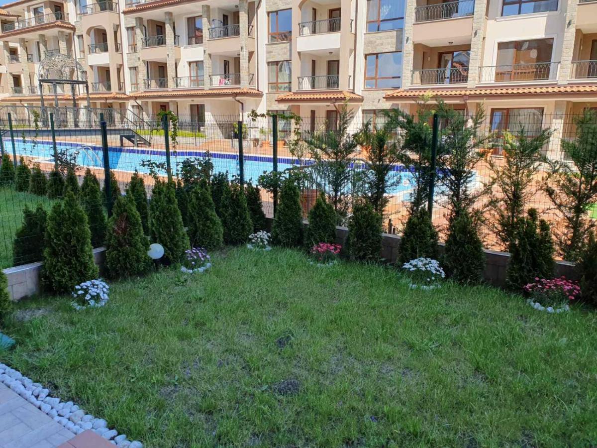 Ferienwohnung Sarafovo Sea Star Burgas City Exterior foto